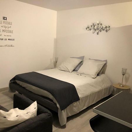 Beau Studio M Euroairport Basel-Freiburg Saint-Louis  Ngoại thất bức ảnh
